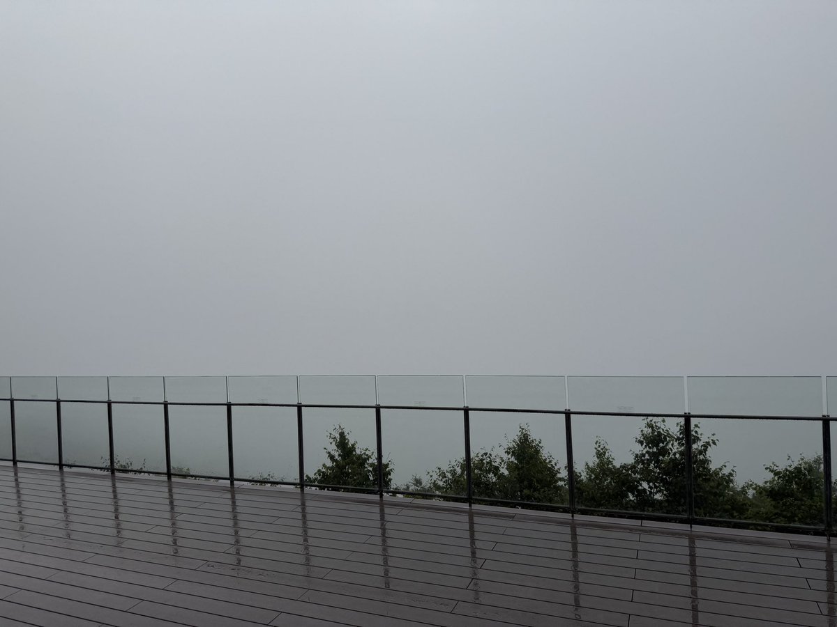 LitIce's tweet photo. 雲海は見れなかったけどこれもいい思い出��️☁️ https://t.co/MP8gz15vYJ