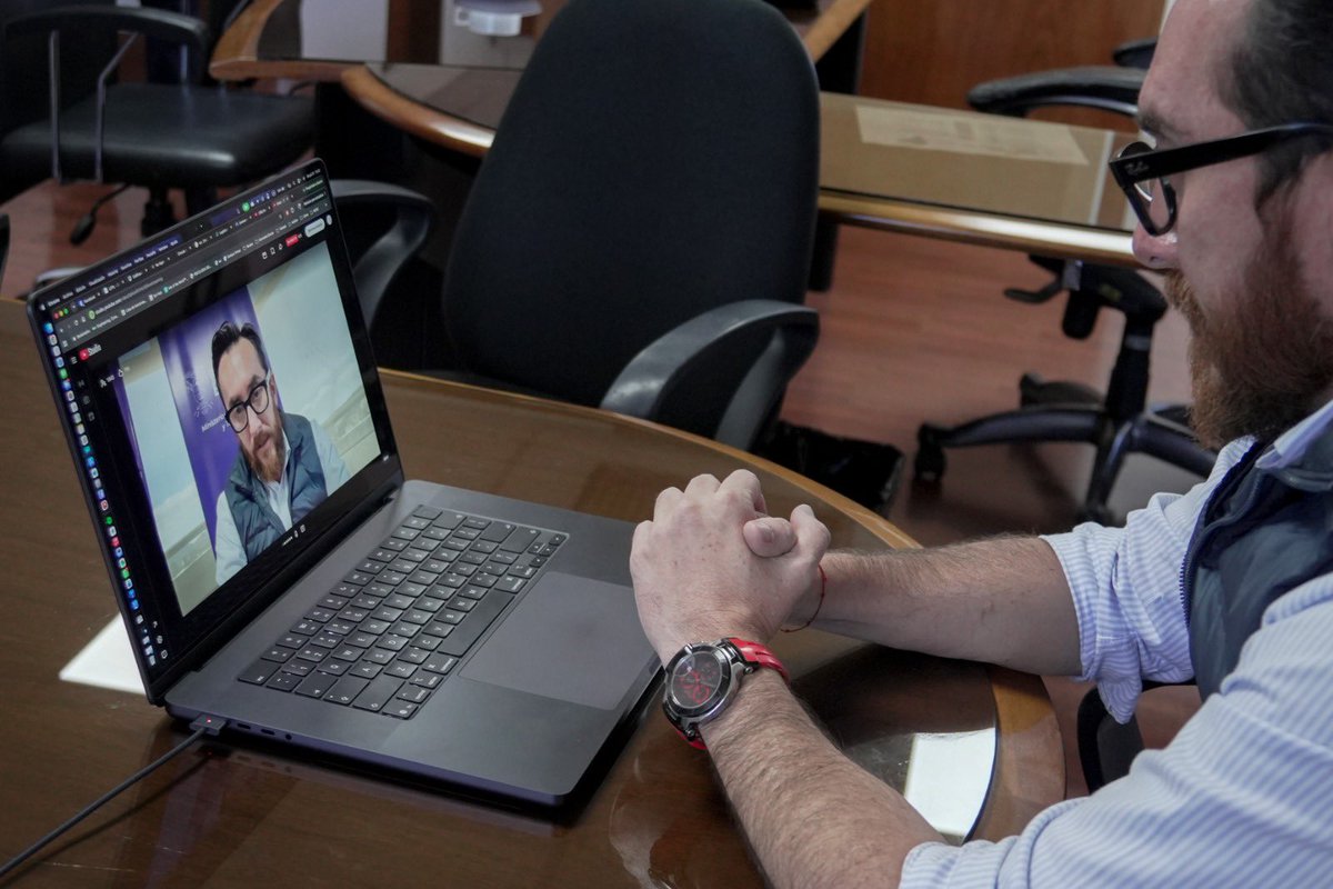 MIT_Ecuador's tweet photo. Realizamos una nueva capacitación virtual del programa Jóvenes en Acción, con la participación del viceministro @paolocarpioa.

📩 Recuerda mantenerte atento a tu correo electrónico y a los canales oficiales del MIT para conocer las próximas capacitaciones y novedades del programa.