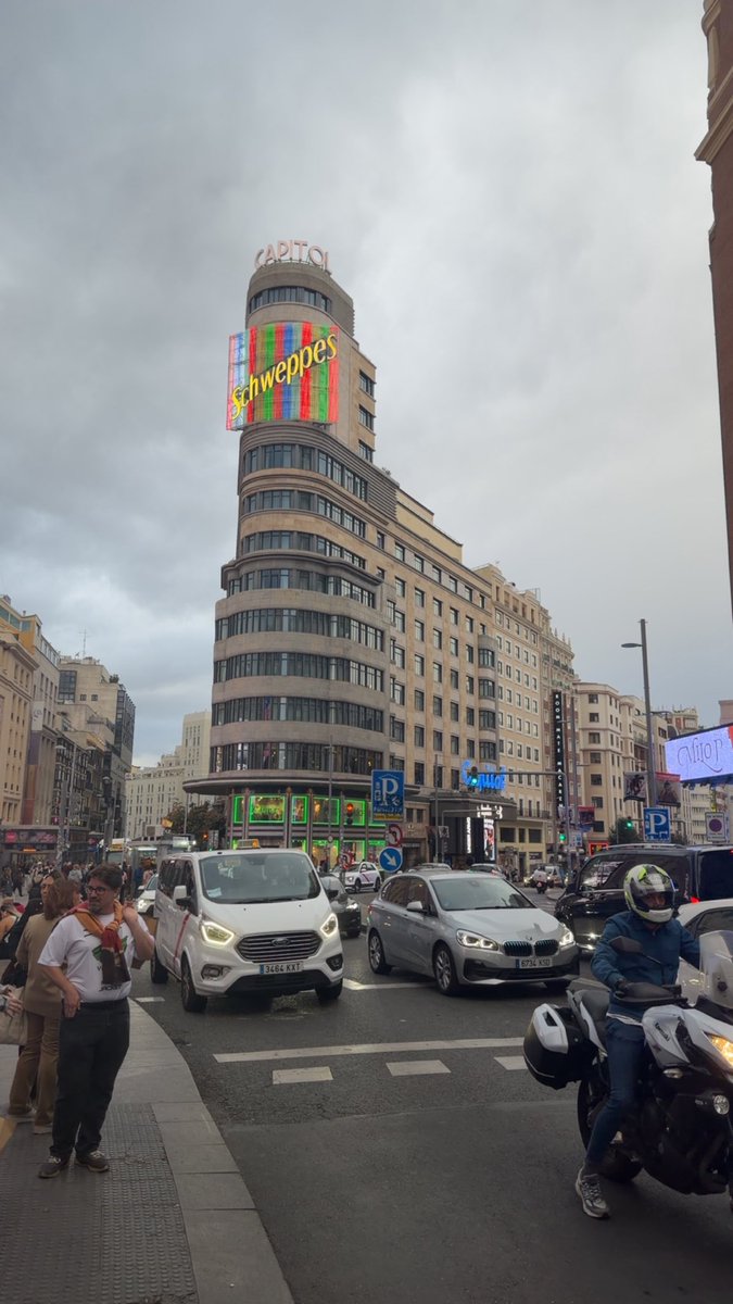 _9dwt's tweet photo. Oct 2025 
 Barcelona Granada madrid  🇪🇸 https://t.co/JyugsDJcww