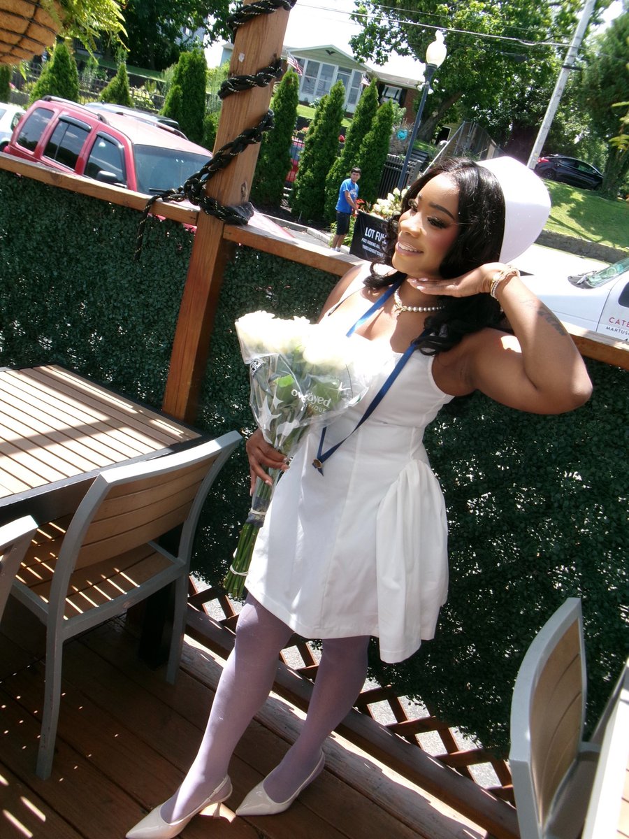 chen_chennae's tweet photo. Still can’t believe it. Your girl is officially done with her nursing school journey. NCLEX next 😤🥳🩺. #lpn #nursingschool https://t.co/GyB5HwzmT2