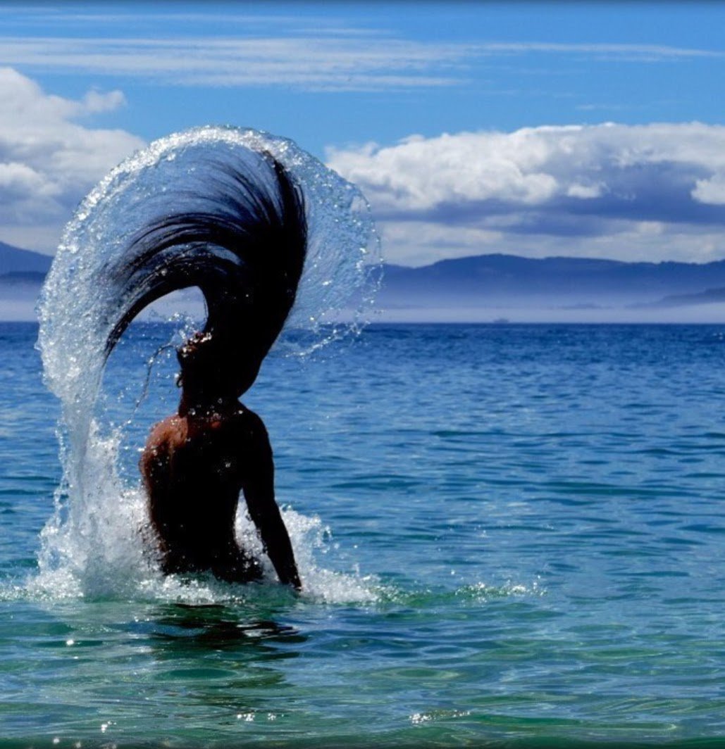 GypsyRoxx's tweet photo. I. C.
It's a "Catcher" of a #MerMan's life, por moi! 💋 https://t.co/easmrYW7D0