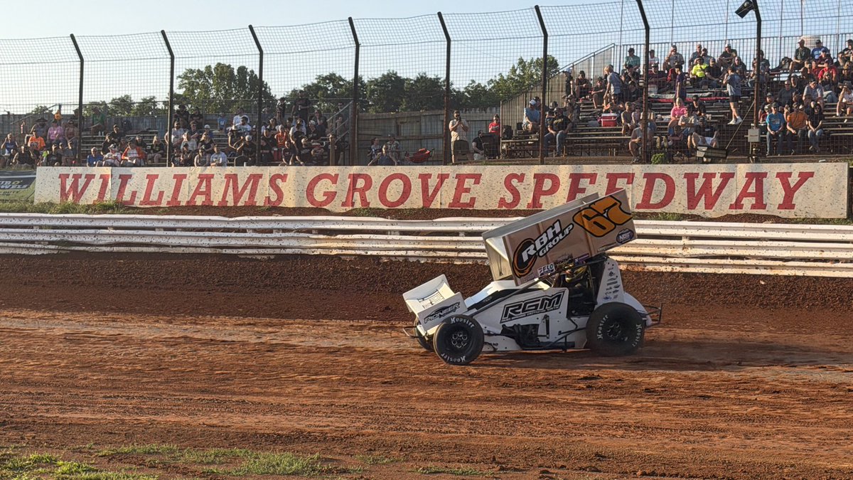 2centsofsprints's tweet photo. Night 1 of the Summer Nationals @WilliamsGrove @WorldofOutlaws https://t.co/fKhTV260DH