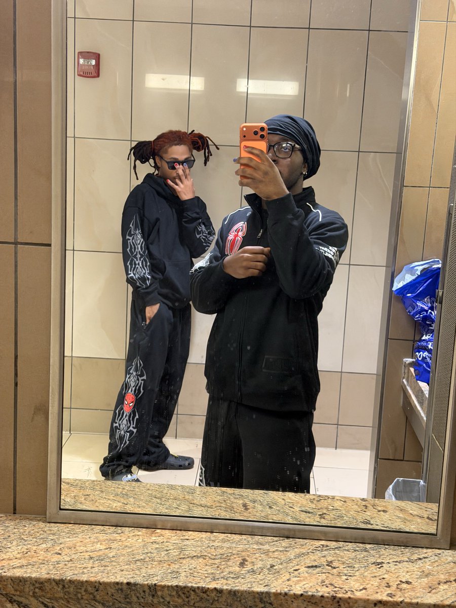 Its_Sheez333's tweet photo. #spidermanbrandnewday 🕸️ https://t.co/2uDJAzWPOm