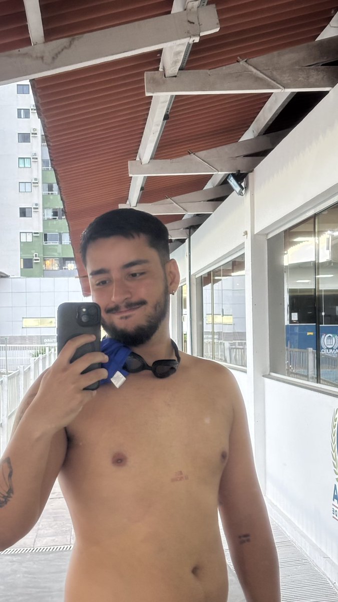 jptrboy's tweet photo. Minha calda é fúcsia e tenho poder de ler mentes https://t.co/V1ieIrWcAr