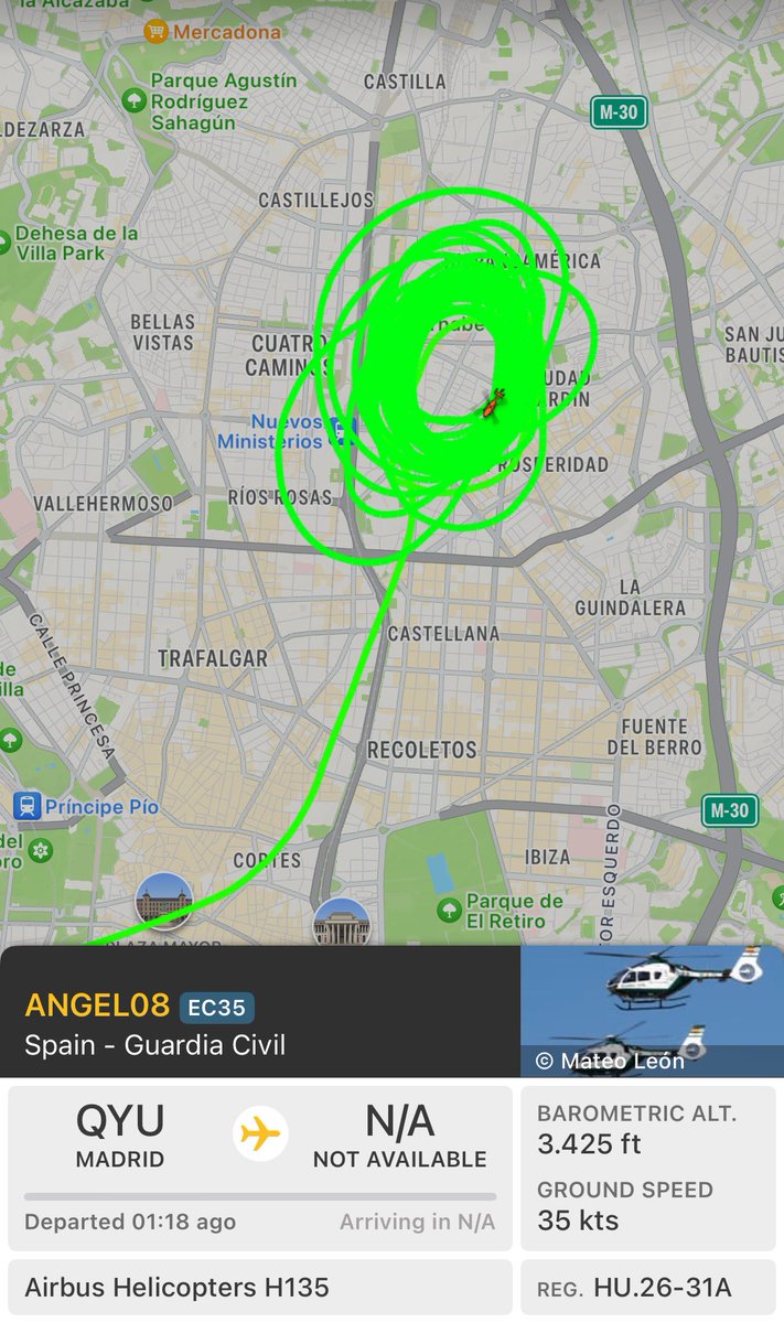 OMullony_'s tweet photo. Este helicóptero de la Guardia Civil lleva más de una hora protegiendo la Embajada de Marruecos. https://t.co/HpDgASmJoj