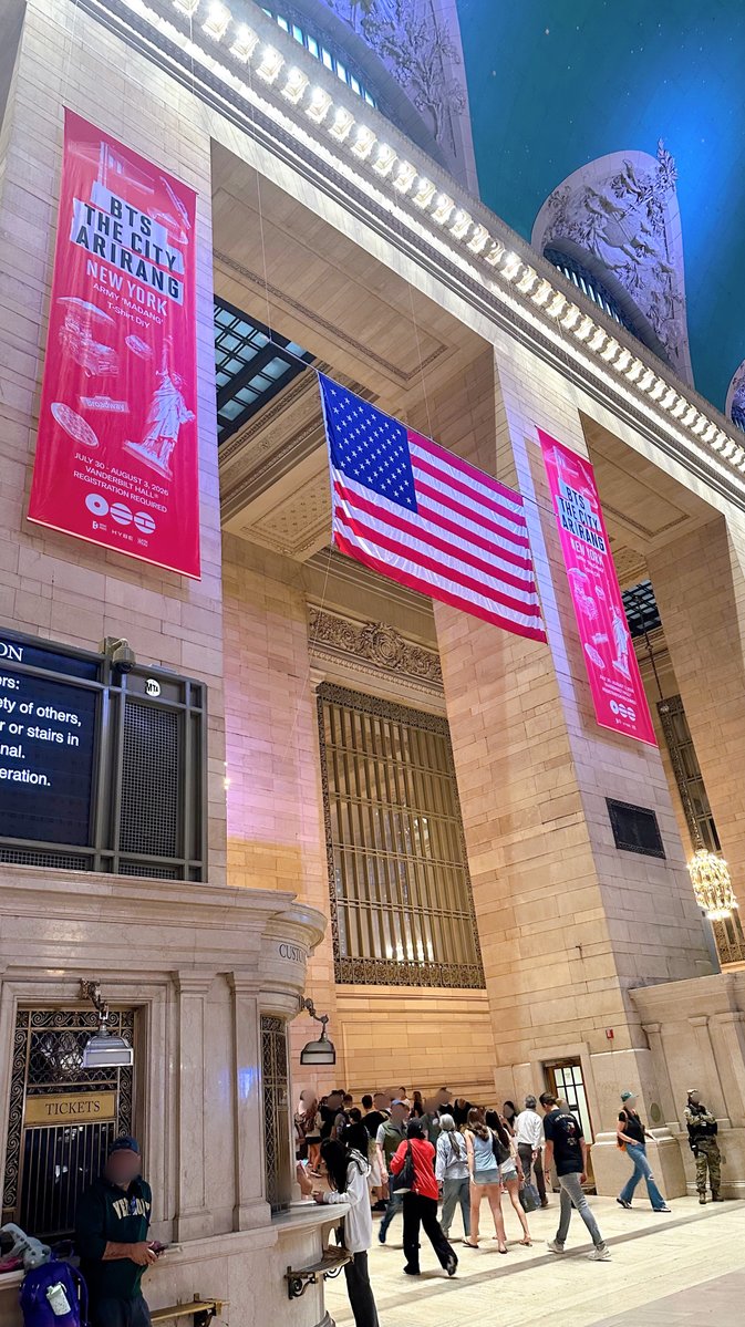 _cottoncandy_JK's tweet photo. ARMY MADANG @ Grand  Central Terminal Vanderbilt Hall

#방탄소년단 #BTS #BTS_THECITY_ARIRANG #BTS_THECITY_ARIRANG_NEWYORK https://t.co/AB9ktYleJj