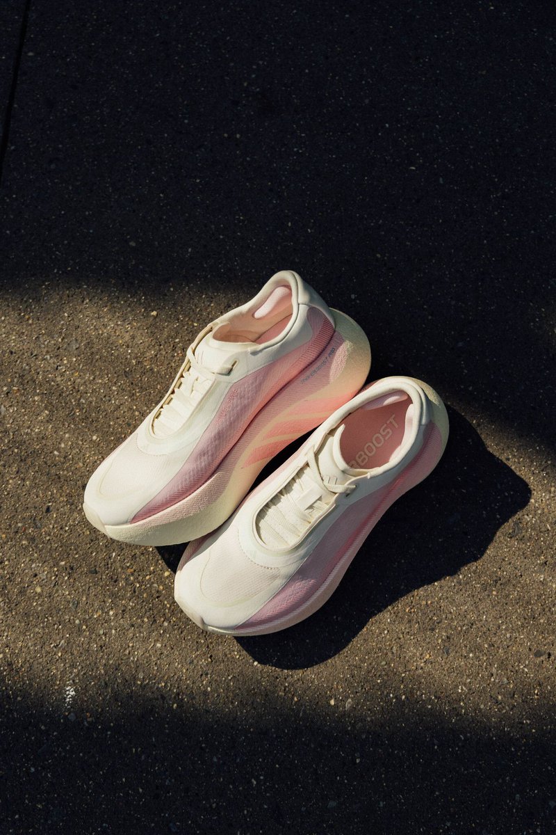 KicksFinder's tweet photo. Ad: Meet the newest member of the adidas Running lineup: the Hyperboost Edge. 

Learn More:
>> https://t.co/4wmF6AVXnd https://t.co/NiKBYsxI8i
