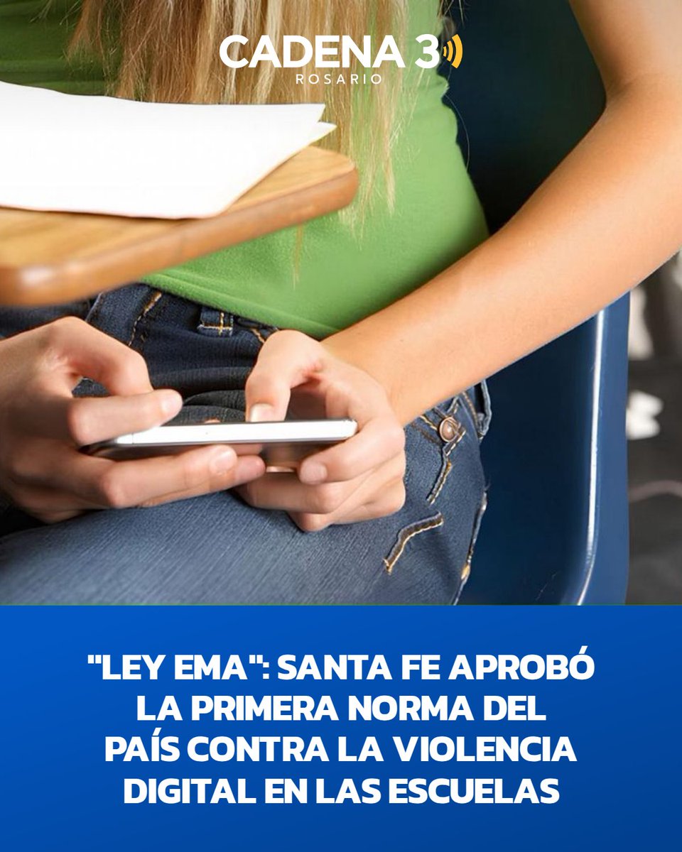 Cadena3_Rosario's tweet photo. La provincia se convirtió en la primera del país en contar con una normativa específica para abordar el acoso virtual, la difusión de imágenes íntimas y otras formas de violencia digital en el ámbito educativo. https://t.co/a9mCjgOGjs https://t.co/4owDsKoQy5