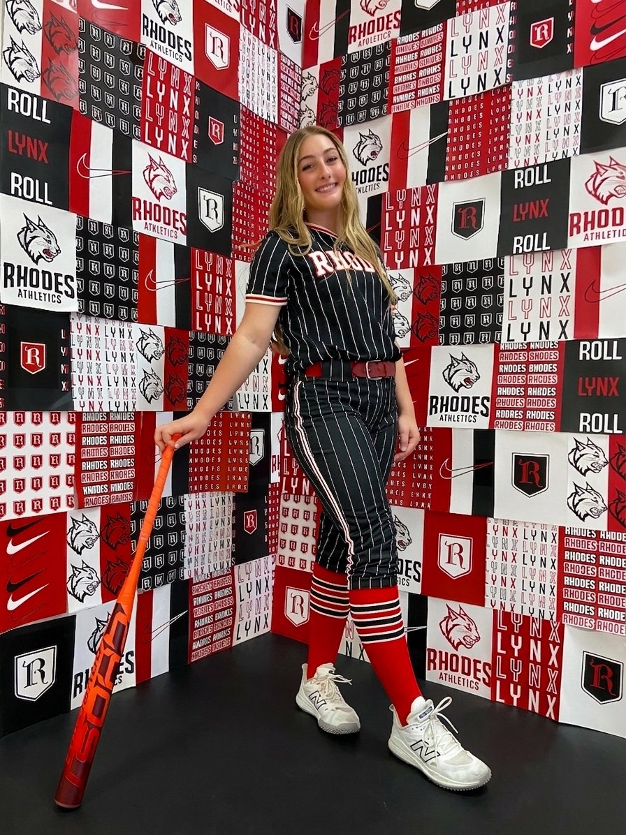 LaineyMatuse09's tweet photo. ROLL LYNX ❤️🖤
@RhodesSoftball 
@TXIntruders_GLD 
@WldcatSftball 
#committed #rolllynx https://t.co/MeX6PMAZJf