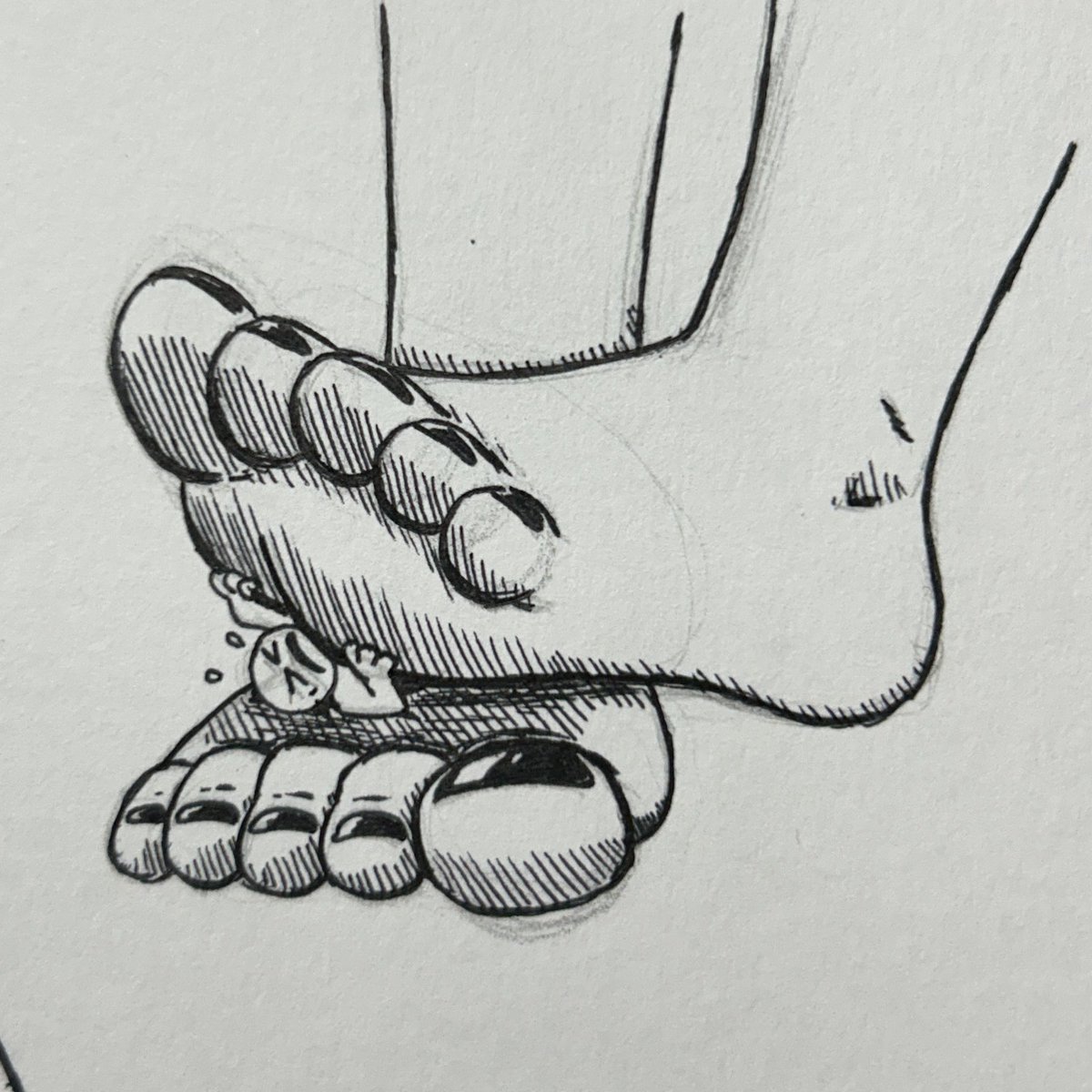 Squisheetiny's tweet photo. Fresh outta the sneakers #sizetwitter https://t.co/VfOeqRRyT4