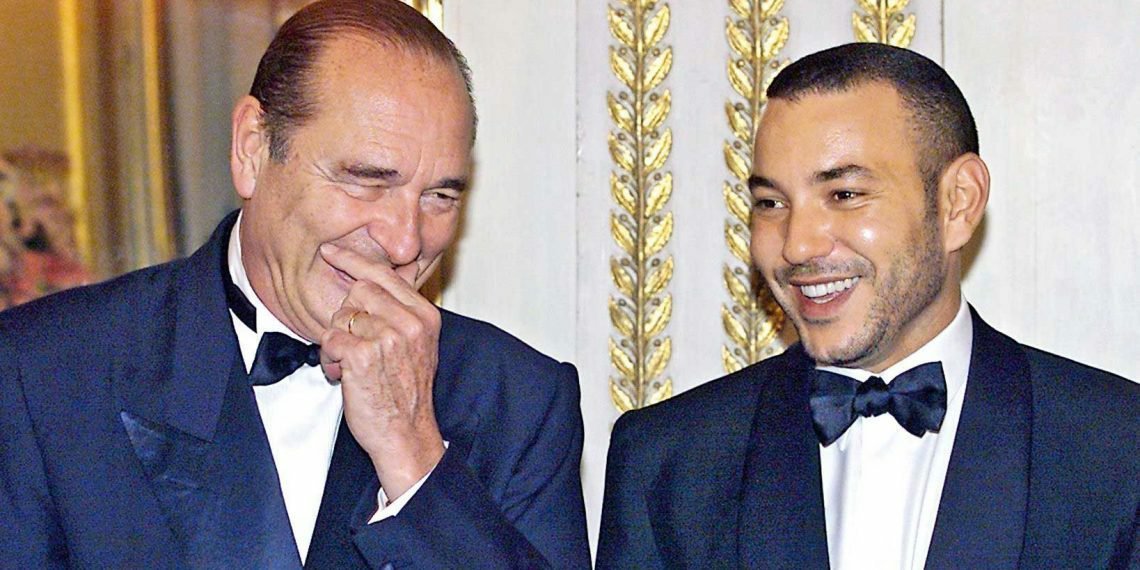 MoroccoIntel's tweet photo. 🇲🇦🇪🇸🇫🇷| Durant la crise de l'îlot Leila de l'été 2002, le président Jacques Chirac 🇫🇷 avait pris le parti du Maroc 🇲🇦 contre l'Espagne 🇪🇸, en allant jusqu'à suggérer au premier ministre espagnol, José María Aznar, de rétrocéder au Maroc les enclaves de "Ceuta" et "Mellila" ainsi que l'ensemble des présides situés le long de la côte marocaine.