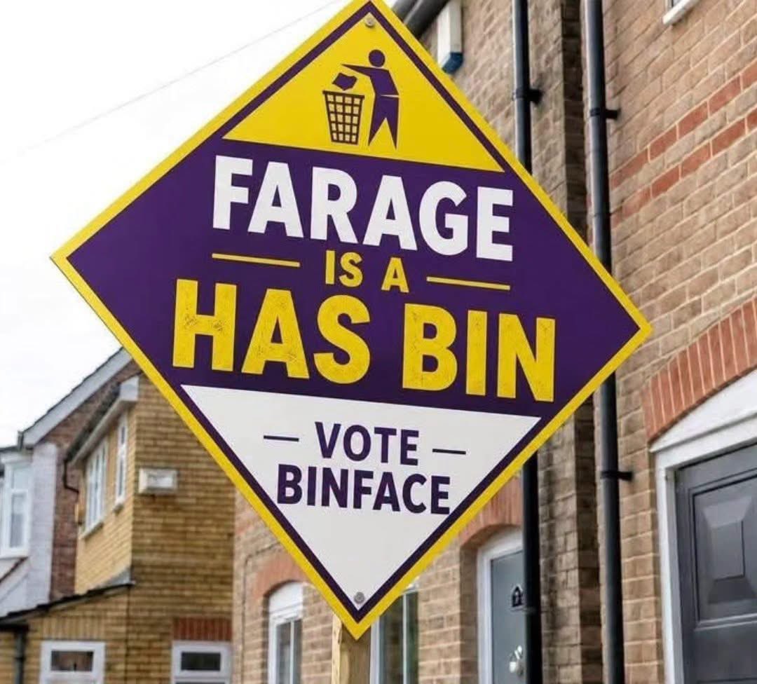 HBBurggraaff's tweet photo. @SBarrettBar Seriously? Get yourself together! @Nigel_Farage is a has bin.
#votecount https://t.co/p11FU4NYWd