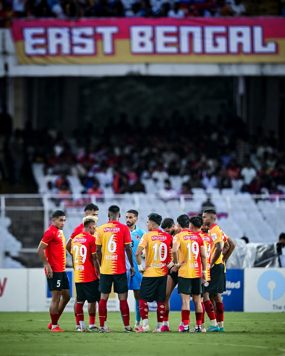 RohitDanuIFB's tweet photo. ছিন্নমূল বাঙালির
আকাশছোঁয়ার স্পর্ধা... ❤️💛

ইস্টবেঙ্গল, আমি তোমাকে ভালোবাসি! ❤️💛

সকল ইস্টবেঙ্গল সমর্থকদের "ইস্টবেঙ্গল দিবসে" একরাশ লাল হলুদ শুভেচ্ছা! জয় ইস্টবেঙ্গল! ❤️💛

#EastBengalFC #EastBengalDay #JoyEastBengal #IndianFootball #TorchBearers https://t.co/L92kIVSiZp