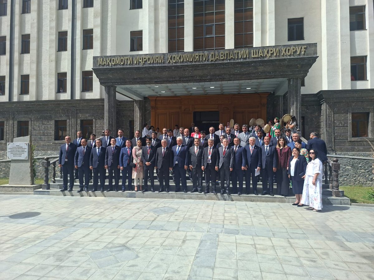 Tika_Tajikistan's tweet photo. Dağlık Badahşan Özerk Bölgesi Horog şehrinde düzenlenen "Pamir Invest" Uluslararası Yatırım Forumu'na katılım sağladık.

TİKA olarak, Tacikistan'da bölgesel kalkınma projelerini ve iş birliğini desteklemeye devam ediyoruz.

@Tika_Turkiye https://t.co/u86RRi2cVe