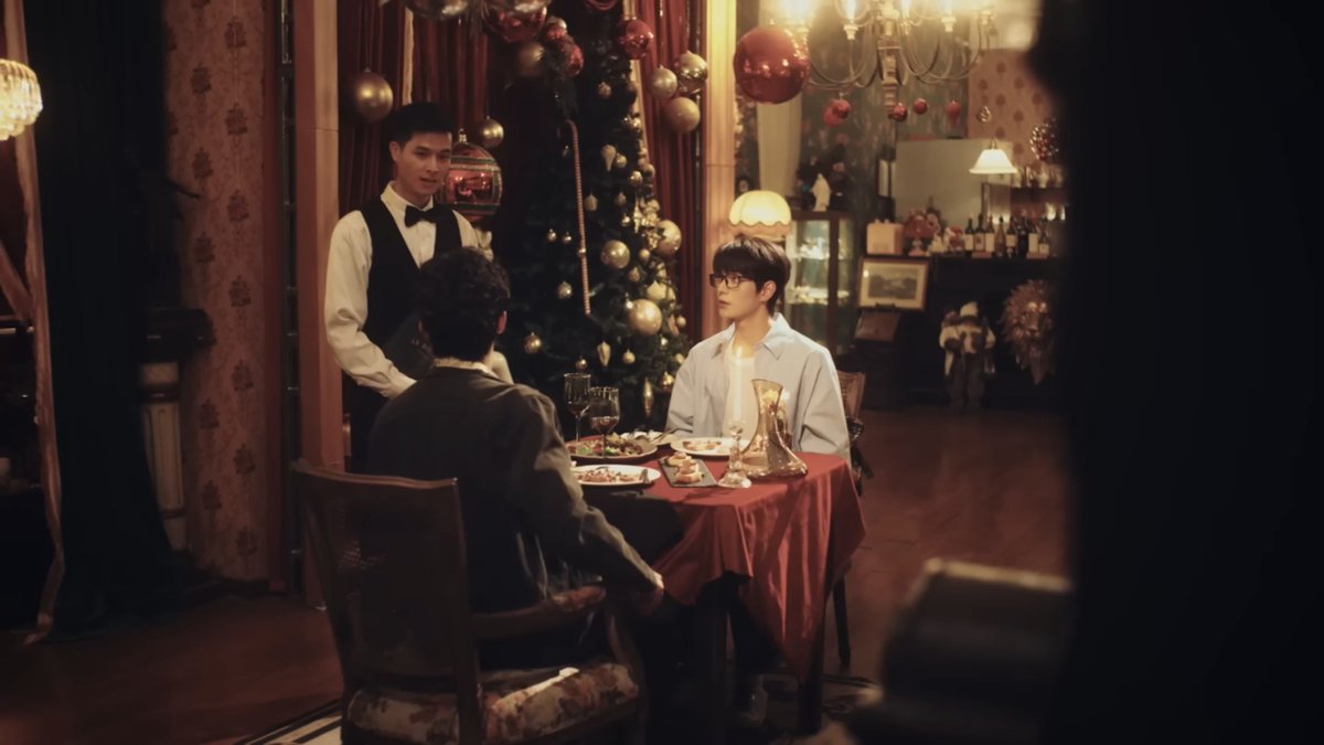 dancingice0106's tweet photo. Same western restaurant,
Different universe... 
#XiZhao #SammysChildrensday 
#HeChangxi #HeYanzhao
#何昶希 #何衍朝 #希朝 https://t.co/LcbyYBp3or