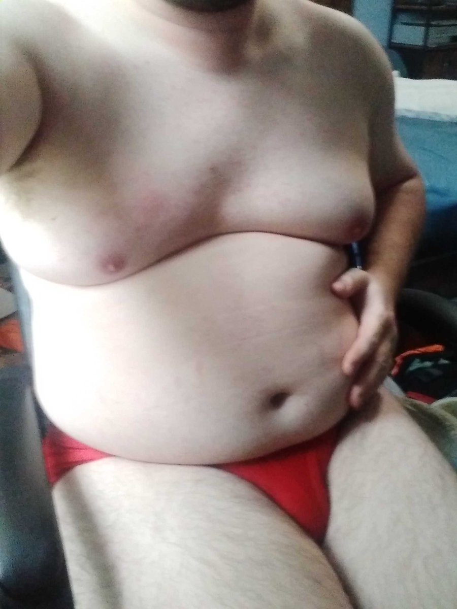 SolderFeedee's tweet photo. Some more fat femboy #belly. I didn't realize that my tummy is nearly big enough to completely cover my crotch now https://t.co/BrXFhXUKxn