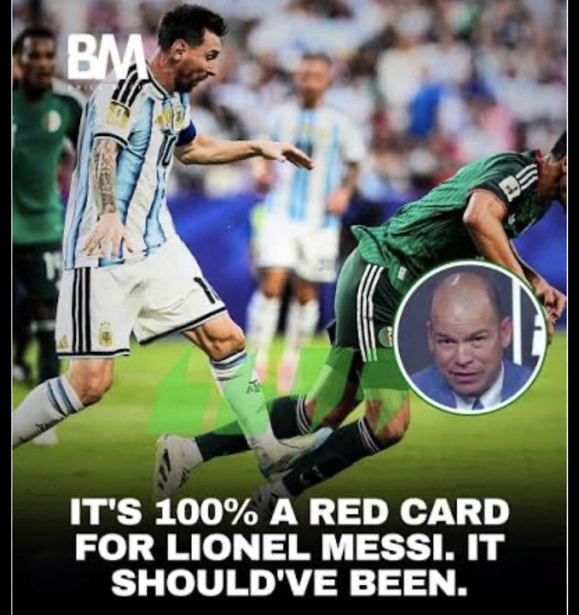 nplpkr9's tweet photo. @breathMessi21 Robbed him 😂, shameless shit!!! https://t.co/yoSEk7kwrO