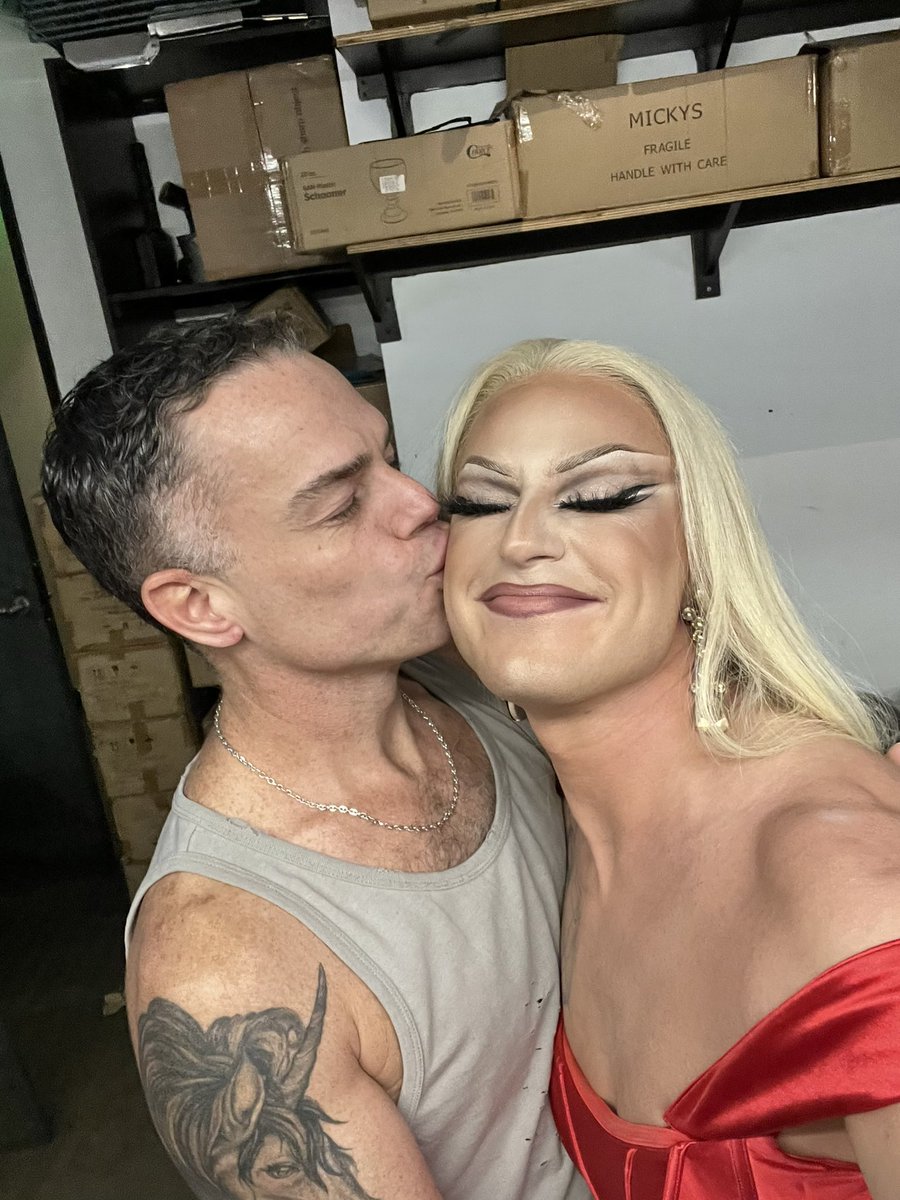 morganmcmichael's tweet photo. Can I just say how much love I have for @joeyjayisgay !!! She really is the most amazing person and i just LOVE LOVE her entirely !! This was a great night at @ShowgirlsWeHo  with Joey https://t.co/XyDRK3APFG