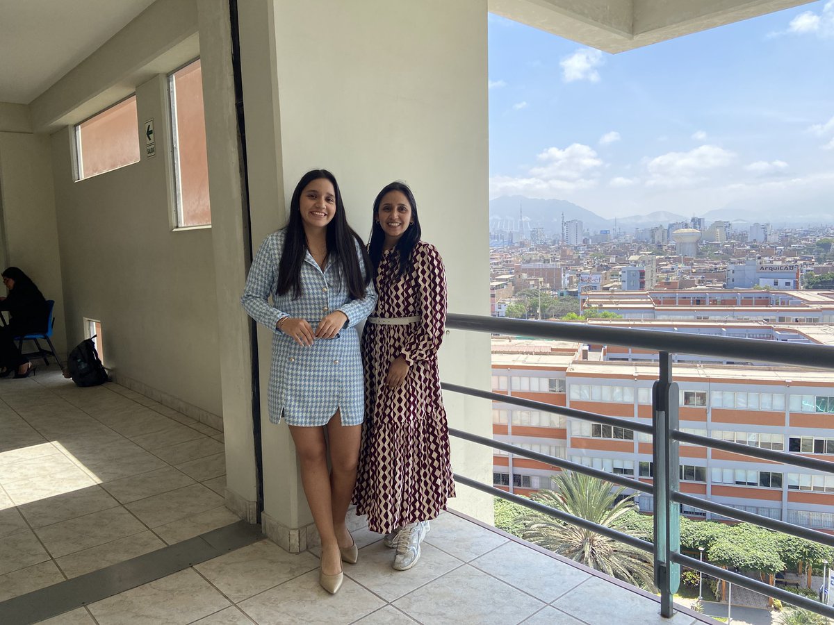 XimeeeconX's tweet photo. ahora si, díganme ingeniera
Aprobada por unanimidad mi tesis :) https://t.co/3oxLOAKWLg