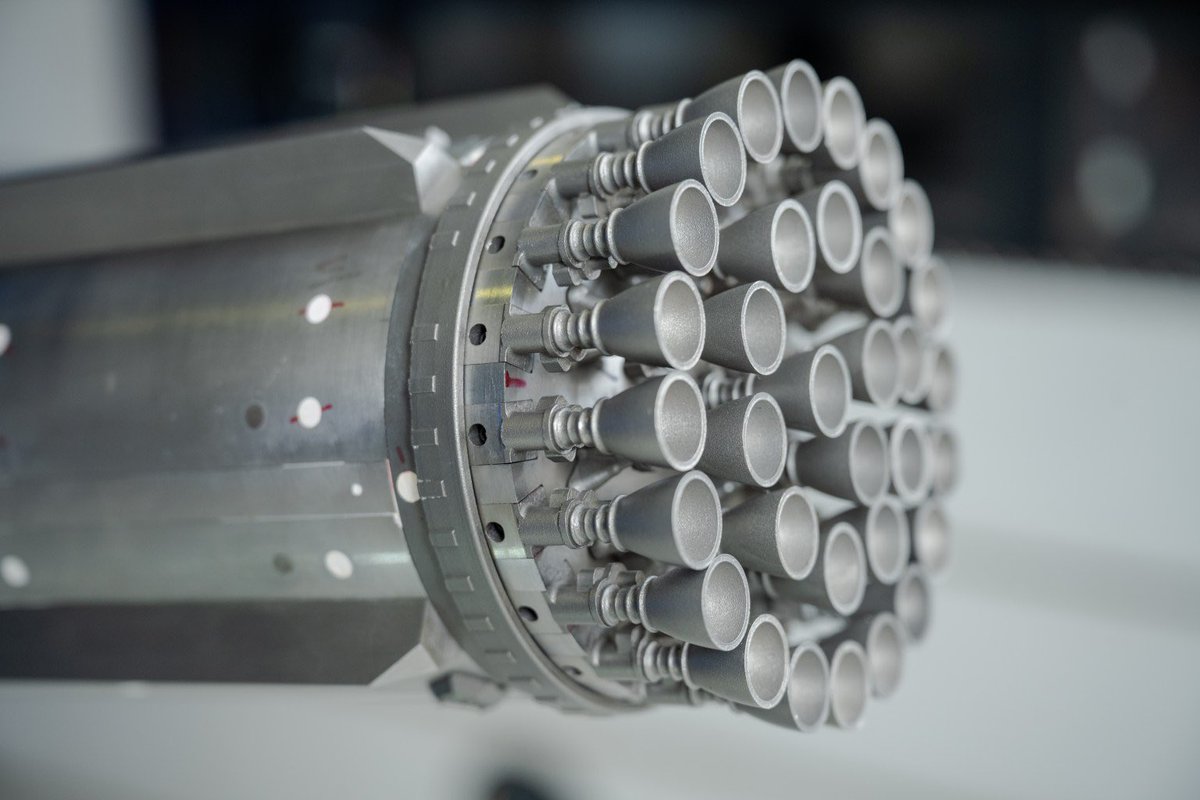 cb_doge's tweet photo. BREAKING: NASA has revealed new details about wind-tunnel testing of SpaceX’s Super Heavy Version 3 booster, which will launch Starship HLS for future Artemis missions.

A 1.2% scale model was tested at NASA Ames at speeds ranging from Mach 0.2 to Mach 2.5. The tests measured aerodynamic forces, buffeting and vibrations during re-entry to improve flight guidance and structural-load analysis.