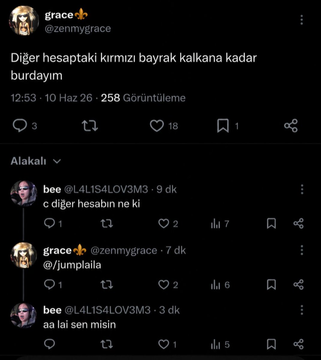 fairygookiem's tweet photo. main hesabın kapanacak diye diğerine geçtin, grace hesabında da mainden diyemeyeceğin şeyleri söyleyerek iğrenç fwlar yaptın şimdi de main hesabından fwı kestin hatta hiç girmiyosun çünkü grace hesabında daha rahatsın. siktir git şu siteden artık obsesif ezik https://t.co/cy6Etc975e