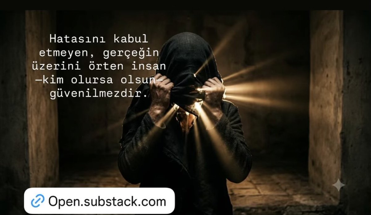 CemalBulku's tweet photo. 1/3 📌 HAKİKAT KAPATICILARI: BAKARA SURESİ 6-7. AYETLERİN SOSYO-PSİKOLOJİK ANALİZİ

İnkâr edenleri (hakikatin üzerini örtenleri) uyarsan da uyarmasan da onlar için birdir; inanmazlar / güven vermezler. Allah onların kalplerini mühürlemiştir. Gözlerinde perde vardır..."

Toplumda "kâfir" dendiğinde sadece ateistler akla gelir. Oysa dildeki karşılığı "gerçeğin üzerini örtmektir." Bu kavram, dinî veya seküler kimliği ne olursa olsun; hatasını kabul etmeyen, gücünü veya imajını korumak için gerçeği saptıran herkesin evrensel tutumudur.
Tıpkı hasta olduğunu reddeden birinin iyileşememesi gibi; hatasını kabullenmeyen insan da kendi yalanına mahkûm olur ve zihinsel bir körleşme (mühürlenme) yaşar.
#BakaraSuresi #Tefsir #Felsefe #Farkındalık
