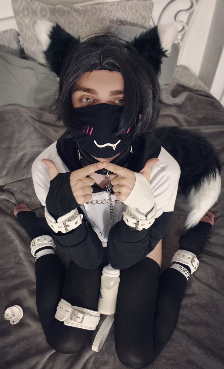 Lumi Femboy🖤 tweet media