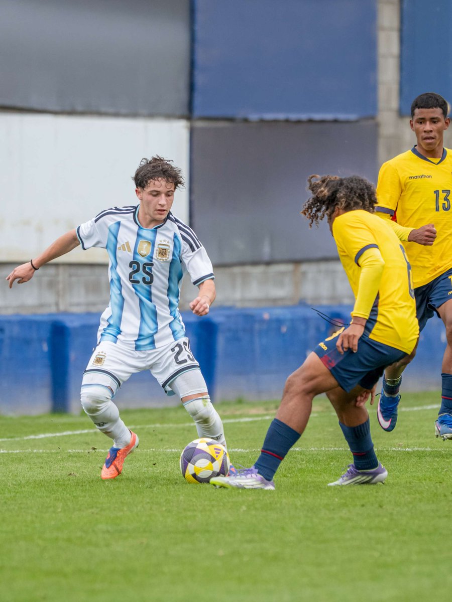 LaTri's tweet photo. Nuestra Selección Sub 17 culminó su gira internacional por Argentina

Estos partidos nos dejan muchos aprendizajes y nos sirven para llegar al mundial para competir al más alto nivel. https://t.co/zG4X0wPUcU