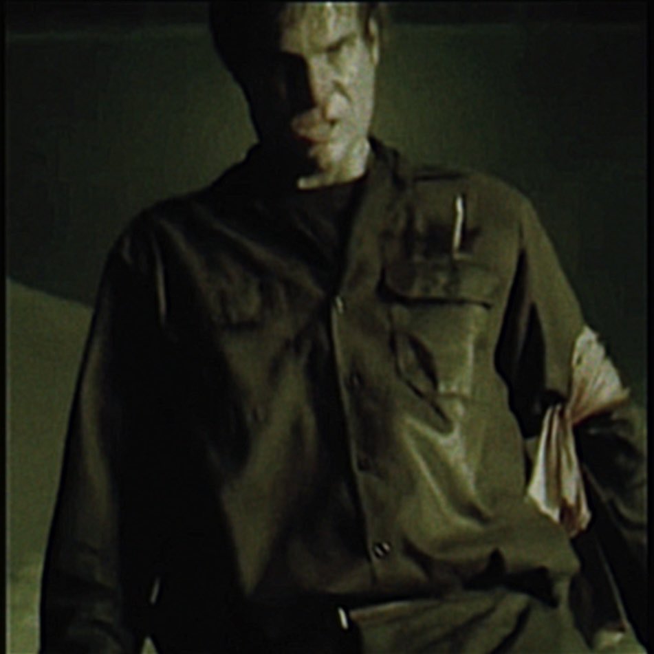 ch3ml8kes's tweet photo. greeeeeeen bo #houseofwax #bosinclair https://t.co/8xv4wa7wda