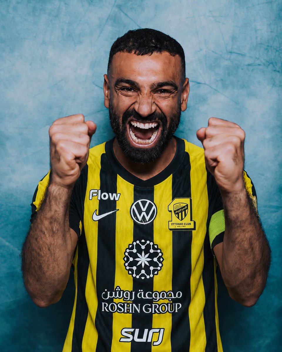 Clormuabev20's tweet photo. محمد صلاح يوافق على عرض الاتحاد السعودي مقابل 25 مليون دولار سنويًا واو لو حقيقي https://t.co/jeZtohGInF