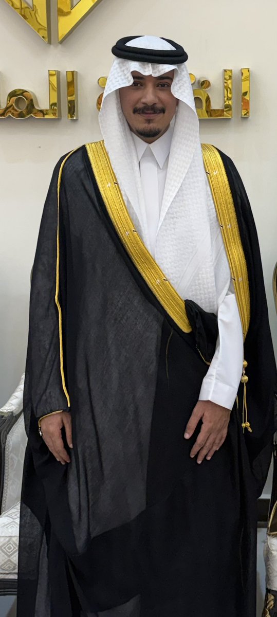 abdulforgiving's tweet photo. احتفل ابناء عماش بن قينان الرخيمي رحمه الله بزواج اخيهم الصدق احمد وقد سعدت بمشاركتهم الفرحة . الحفل أقيم بقاعة الماسية بمحافظة #الزلفي أبارك للعريس وعروسه واسال الله ان يبارك لهما ويبارك عليهما ويجمع بينهما في خير ويرزقهما الذرية الصالحة . https://t.co/zkra4Bahmd