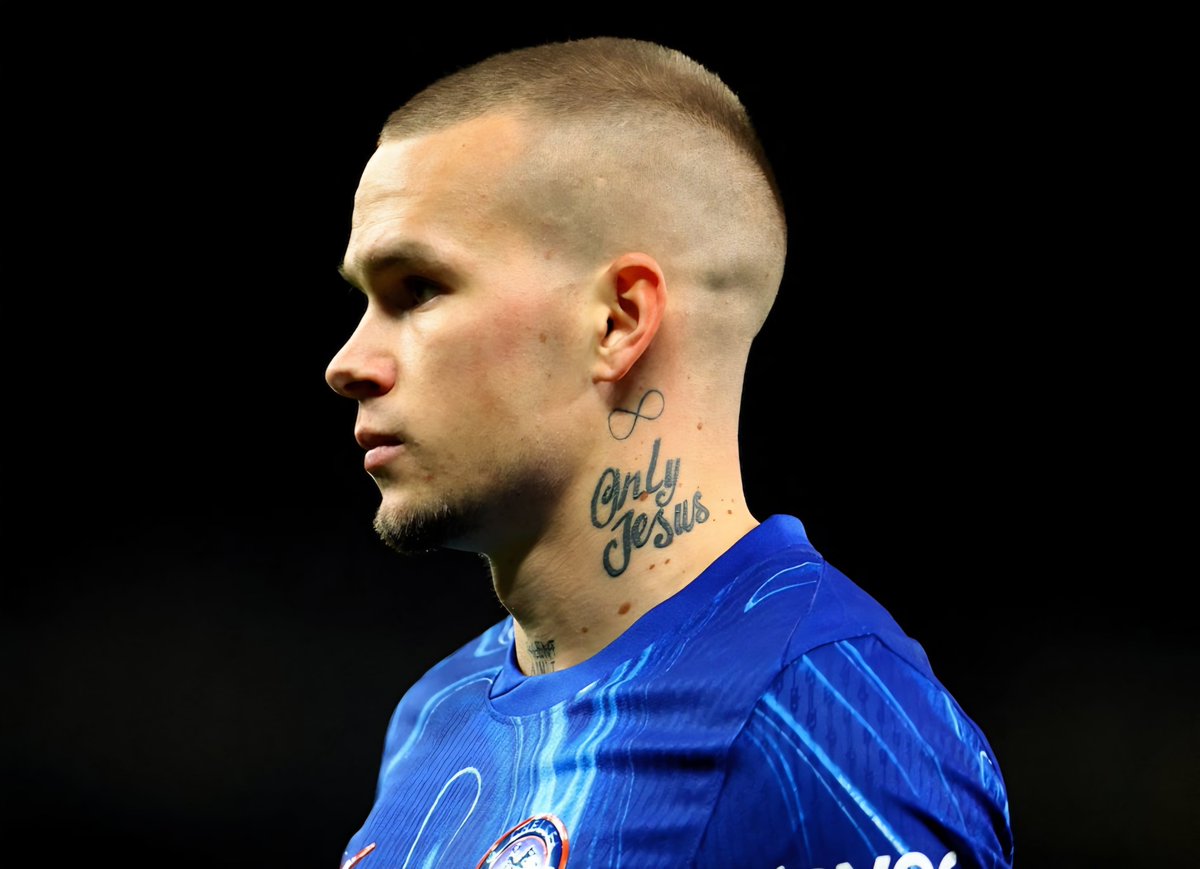 TheBlueDodger's tweet photo. 🚨 Chelsea will assess Mudryk in August, so in the next weeks and then decide to keep him in the squad or maybe give him an opportunity to go on loan. We will see what happens.

(@FabrizioRomano) #CFC https://t.co/Dni8uONsos