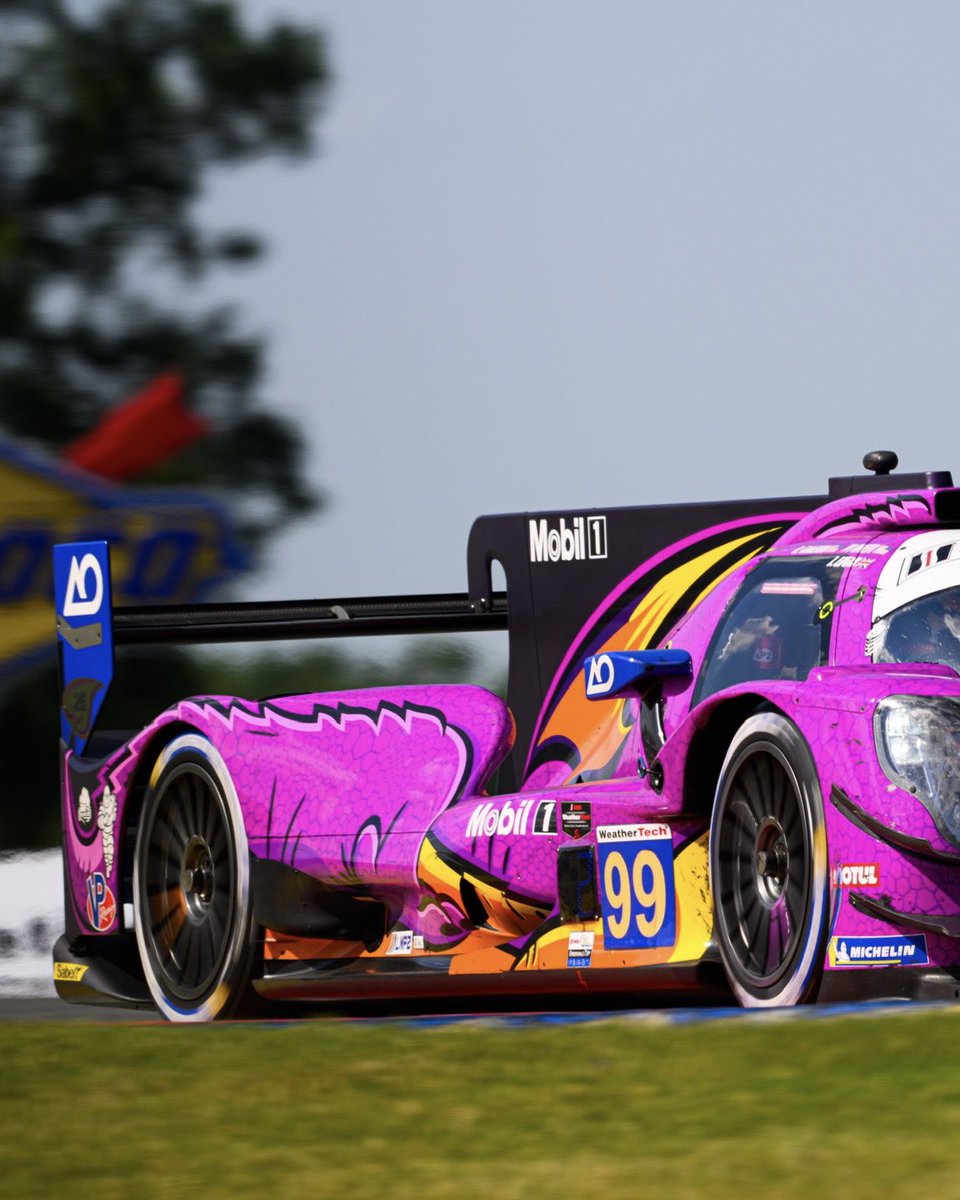 JonnyEdgar_'s tweet photo. Eyes on the prize! 😈🏆
With just two rounds left in the @IMSA Endurance Cup, the @AORacingUSA crew and I are leading the LMP2 standings - but there’s still plenty of racing ahead, starting this weekend at Road America.
Let’s go 👊🏼
#IMSA #AORacing #EnduranceRacing #Racing https://t.co/lw3a0FdJzY