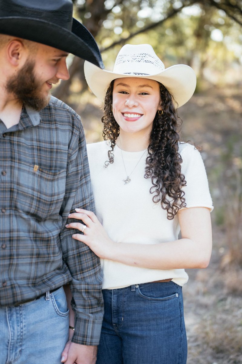 covenantpicture's tweet photo. In the quiet moments, love speaks the loudest. Forever feels like a promise made with every heartbeat.
#HoustonWeddings #AustinLove #DallasBride #covenantpictures https://t.co/wCyjD9mOsy