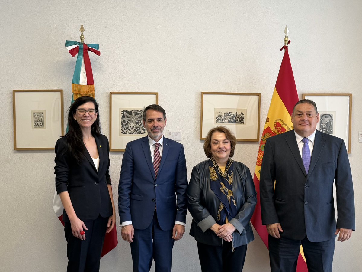 CeciliaVB_Mx's tweet photo. Hoy dialogué con el Embajador Juan Duarte Cuadrado @EmbEspMex sobre los principales temas de la agenda bilateral y multilateral 🇲🇽🇪🇸Coincidimos en seguir fortaleciendo nuestra relación con miras al 50o aniversario del restablecimiento de nuestros vínculos en 2027 @SRE_mx https://t.co/rXTWmEmR47