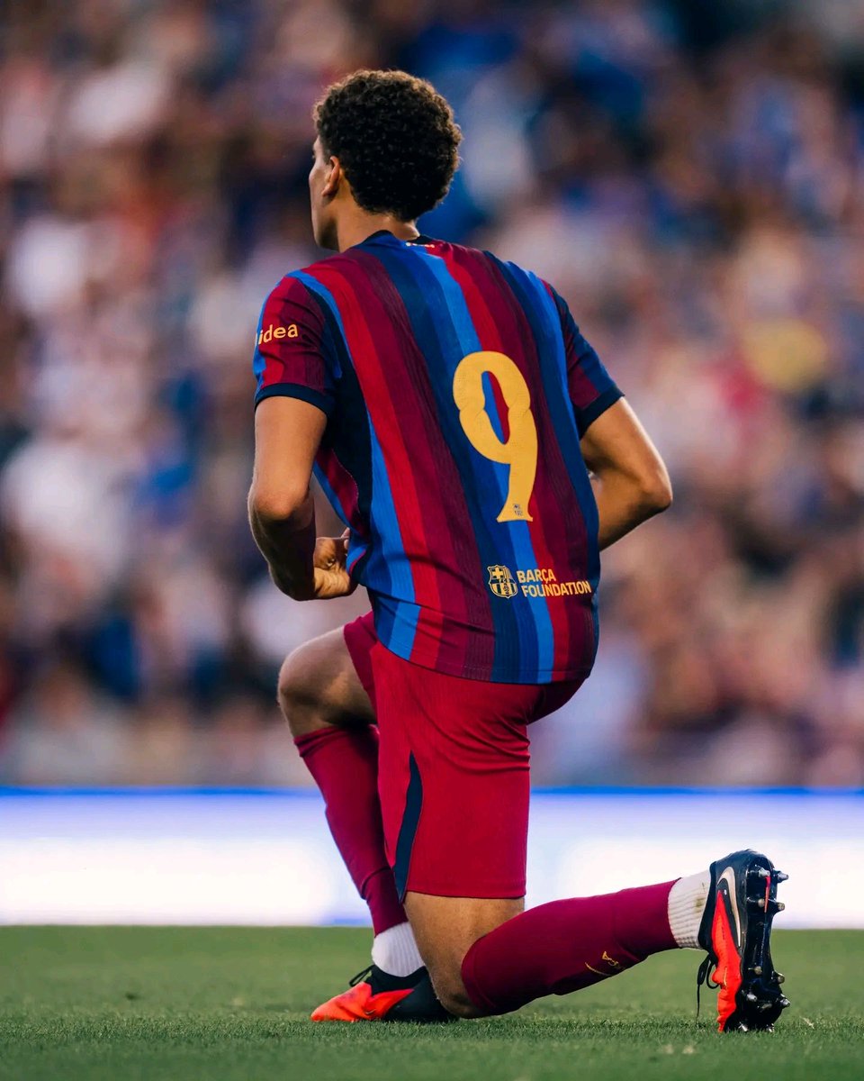 noelbarca1's tweet photo. We don't need Alvarez anymore 
Hamza has arrived 💙❤️ https://t.co/MfW94zUnAw