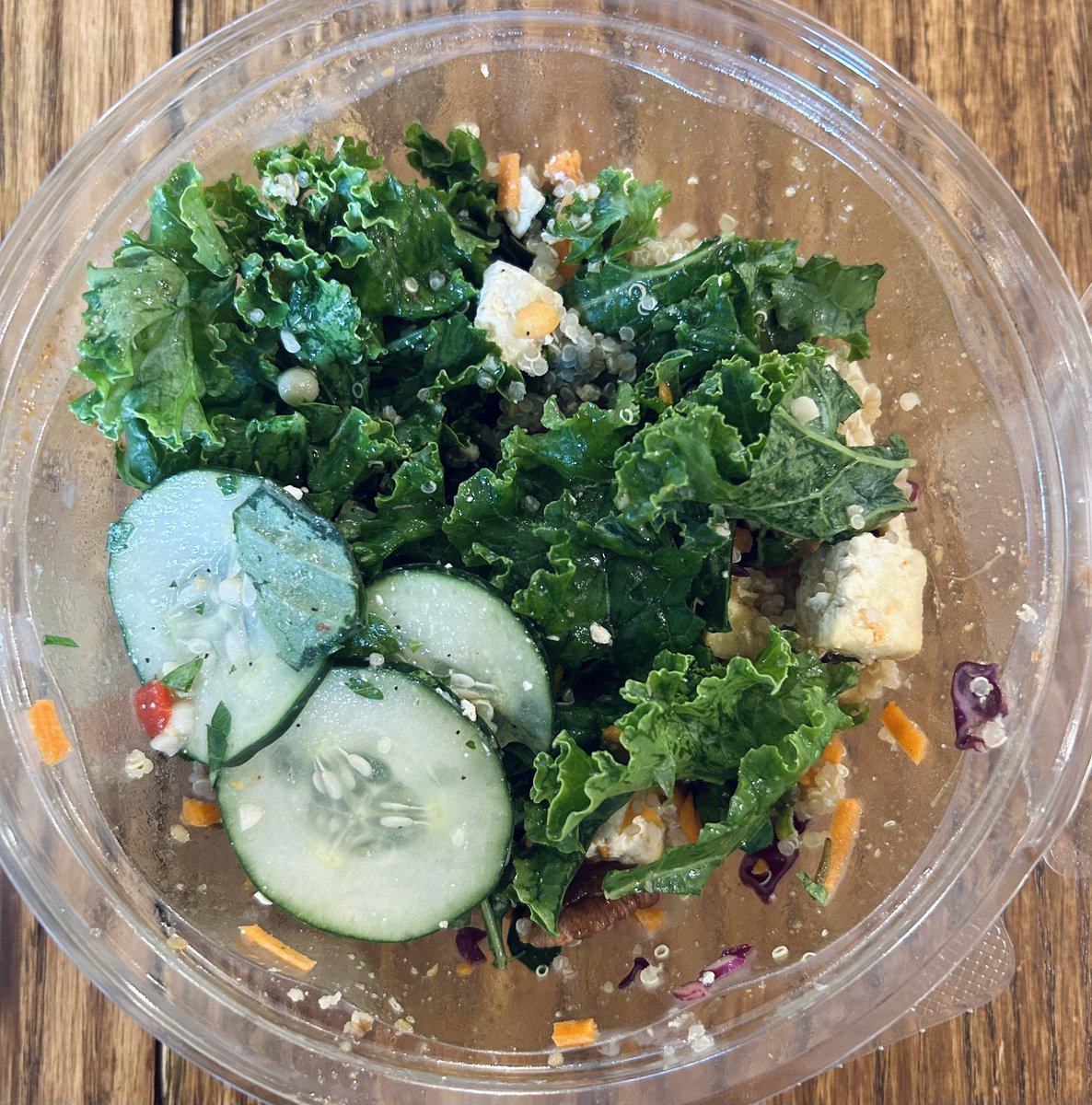 AMPLUVR's tweet photo. 1/2 tofu wellness bowl + kombucha (not pictured) https://t.co/0gpwMoq4Nt