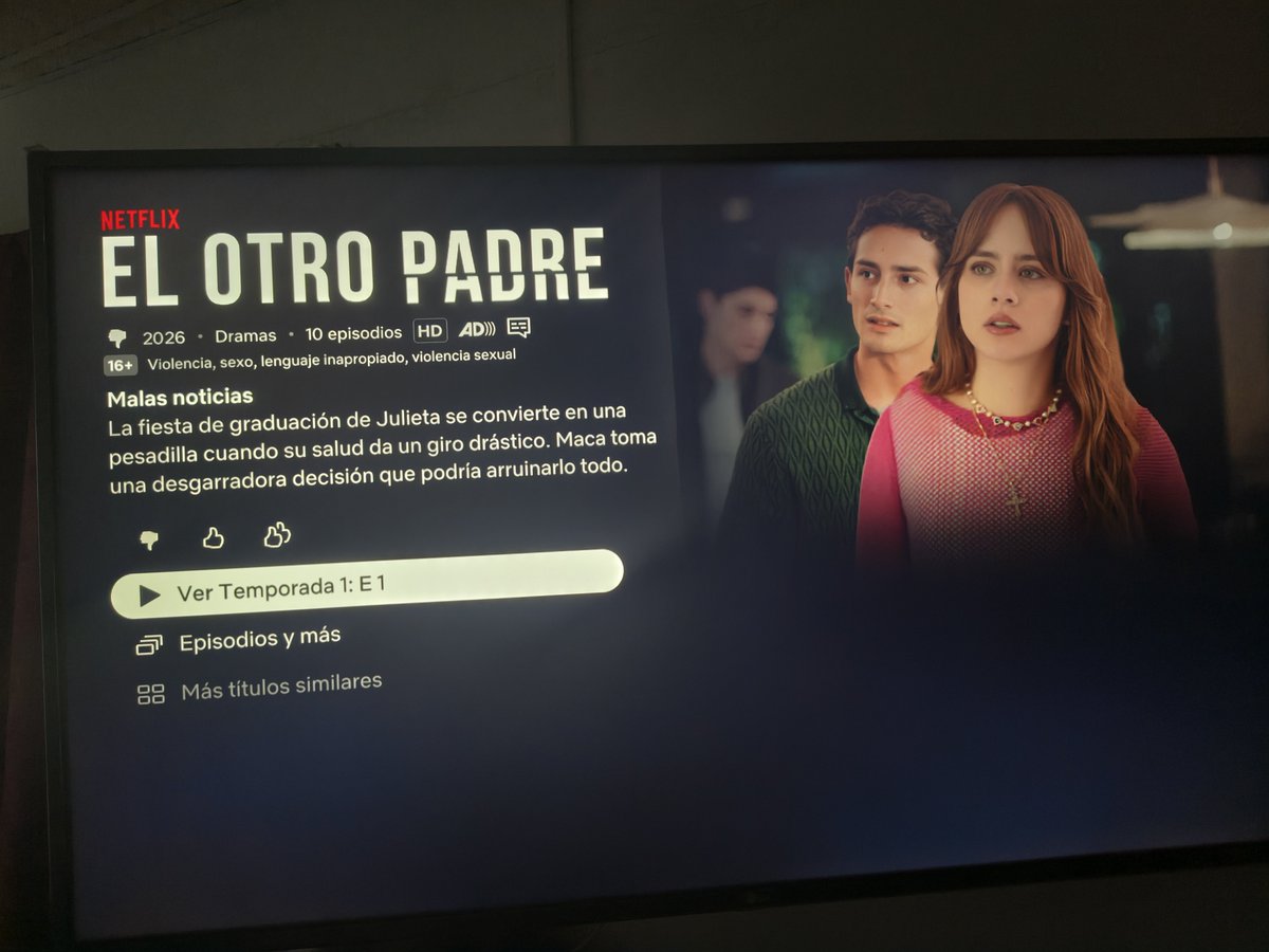 ENRIQUEALMENARE's tweet photo. Esta serie me encantó. Refleja la importancia de la unión familiar, el poder del perdón y cómo la vida siempre puede dar segundas oportunidades. Una historia que deja grandes enseñanzas. ¡Súper recomendada! 🎬❤️ #Elotropadre #netflix https://t.co/28d9c0g5Yw