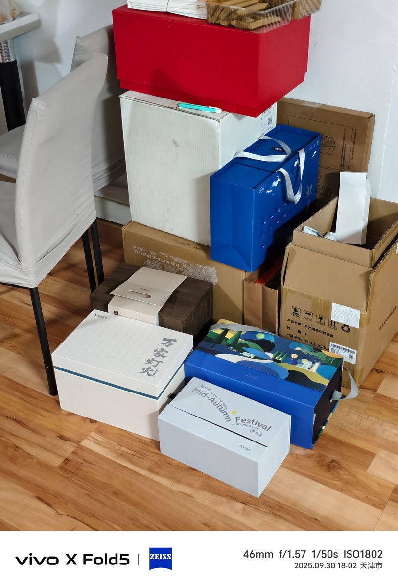 ToniReedNP's tweet photo. Just can’t wait to get my hands on this package—unboxing time is the best time! ， https://t.co/9hBcdvj7hO