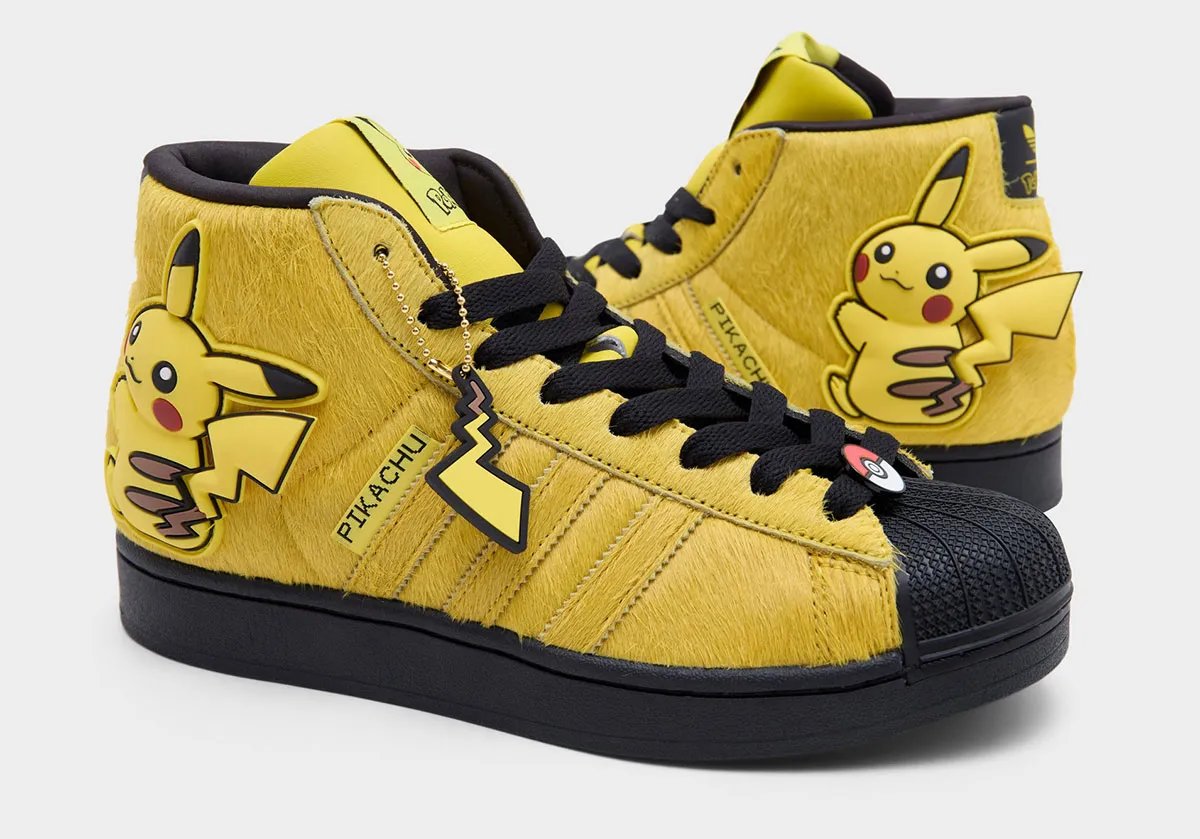 PokemonRestocks's tweet photo. First look at Pokemon x Adidas 30th Anniversary Charizard, Pikachu &amp; Gengar Sneakers Coming Soon! 🔥

📸: @SneakerNews https://t.co/clIVcnz8Ha