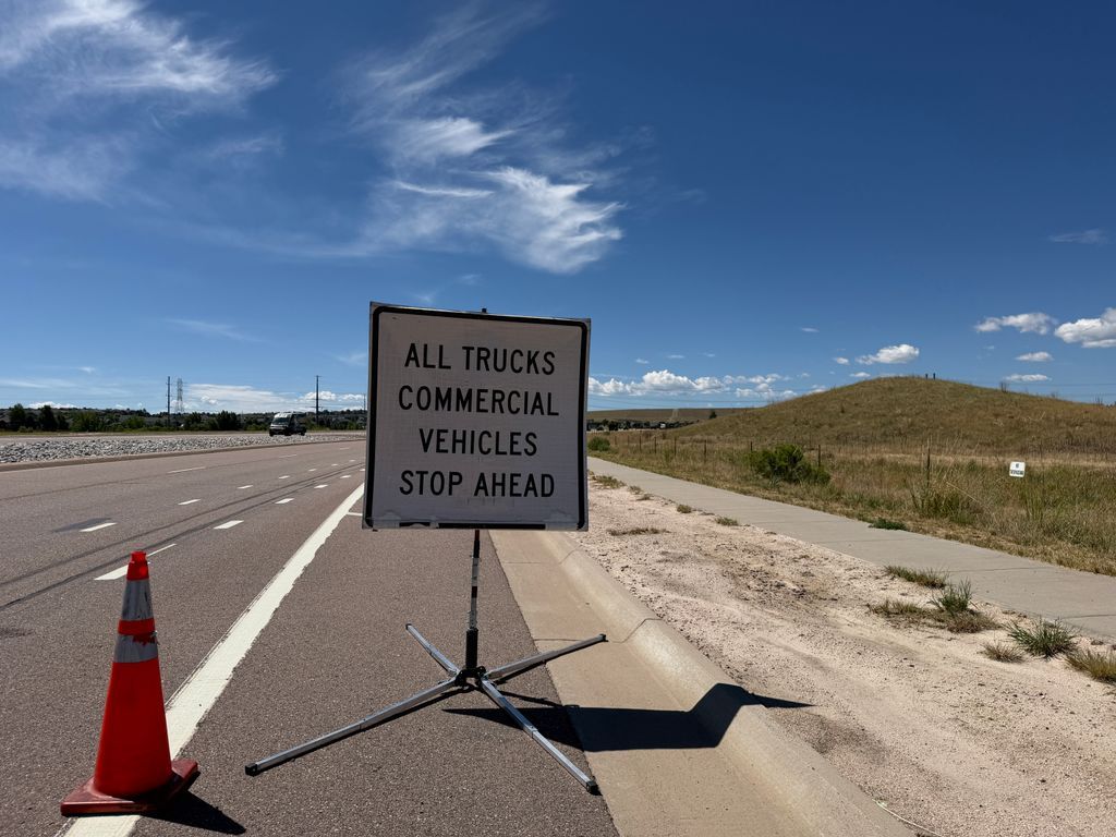 dcsheriff's tweet photo. Under the Rig: DCSO Inspects Commercial Trucks 

On Thursday, the Douglas County Sheriff's Office teamed up with the Colorado State Patrol Monument Port of Entry Mobile Scales to conduct a Commercial Motor Vehicle checkpoint on Chambers Road, just south of Mainstreet.

The goal of these mobile checkpoints is to ensure large trucks on our roads are operating safely and following the law. Here are the final numbers from the operation:

🔹 63 Total trucks stopped
🔹 32 Full inspections conducted
🔹 50 Total violations found
🔹 7 Drivers placed Out of Service
🔹 5 Vehicles placed Out of Service
🔹 8 Tickets issued
🔹 6 Commercial driver's license (CDL) violations
🔹 4 Seat belt violations
🔹 2 Drug or alcohol violations
🔹 1 License suspension
🔹 1 Proof of service served

A big thank you to our deputies and CSP for keeping our roadways safe for everyone!