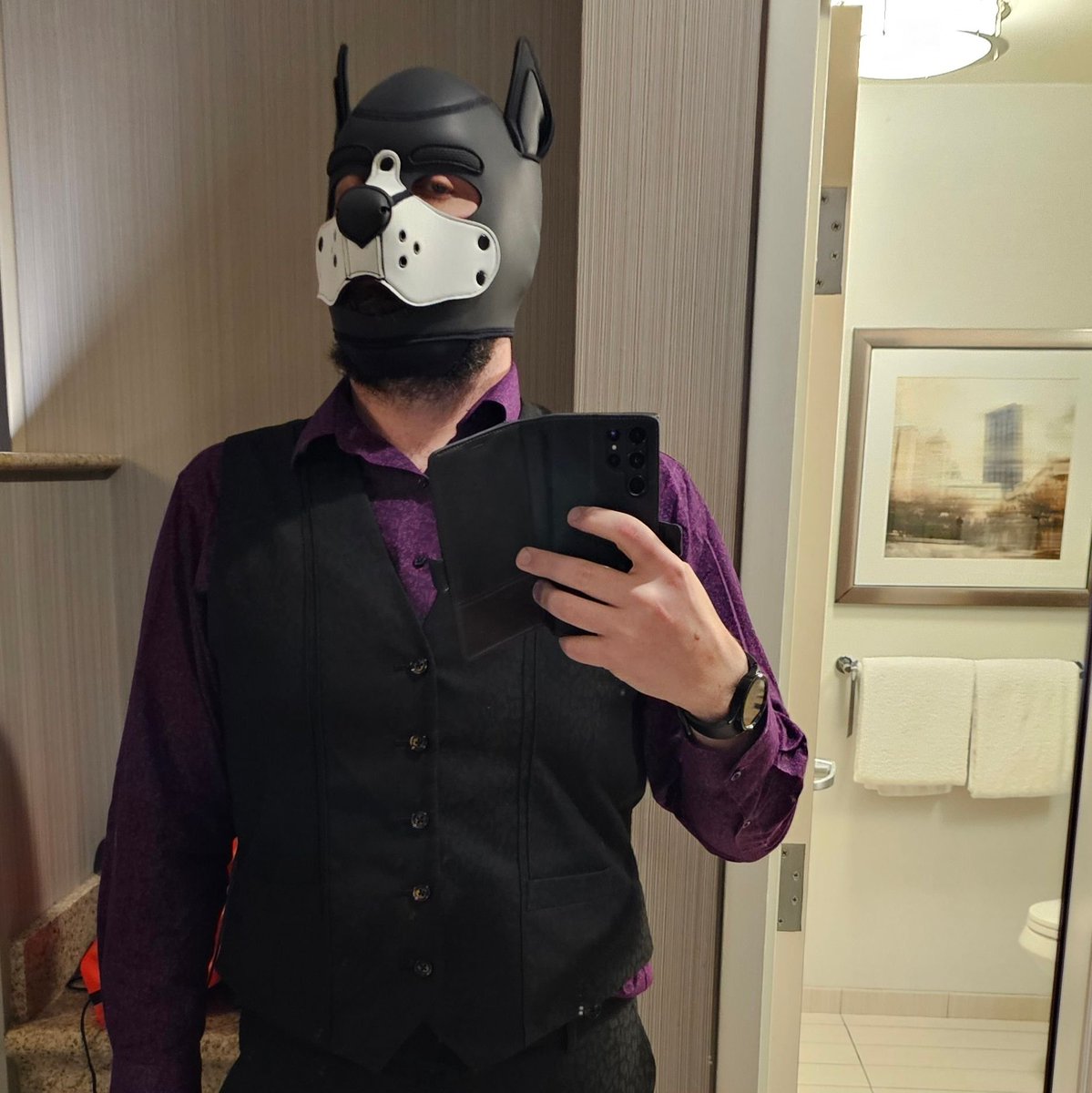 wayne_durr's tweet photo. I don't know if puphoods count for fursuit Friday, but I really love this photo. Need a white button up to match the hood better though.

#pup #fursuitfriday ? https://t.co/uGWgyIgNqq