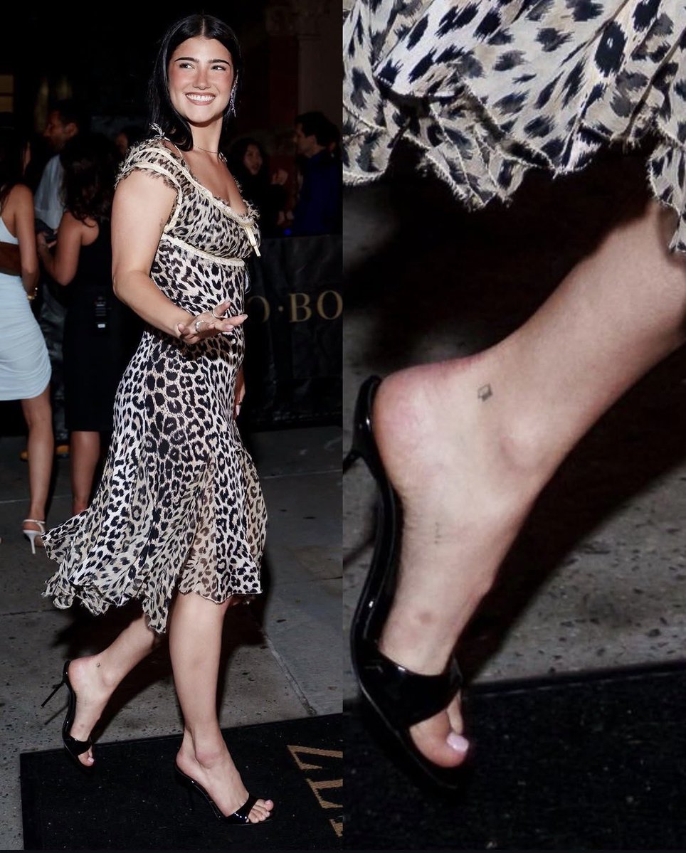 simp44charli's tweet photo. Charli has the best feet of any celeb… 

From soles to heel to toes - every inch is perfect https://t.co/8cLjvXb5sg