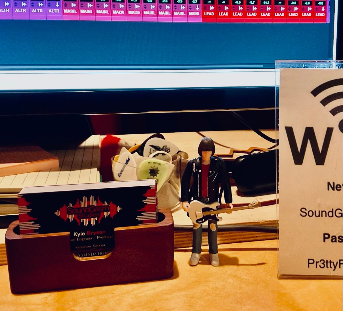 SoundGasmStudio's tweet photo. Our newest studio tech @ramones #recording #studio #atlanta #friday #music https://t.co/NxgQdkH6cL