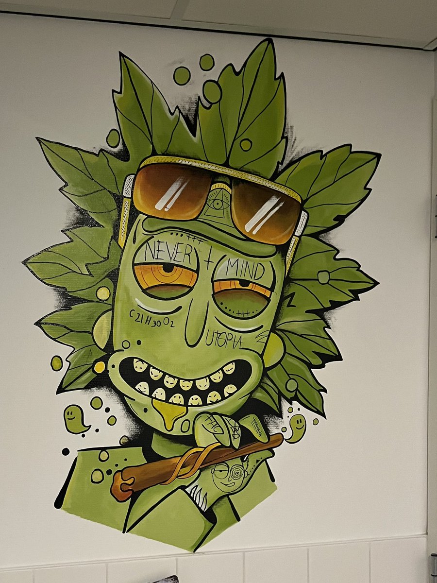 loch1versum's tweet photo. haha es ist #geektime morty xD https://t.co/3lpVewkEvY