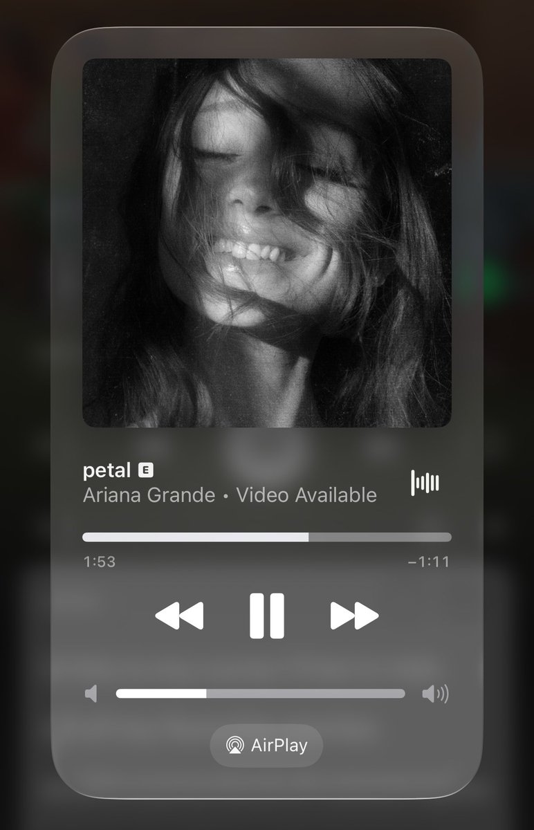 xiaaa_y's tweet photo. This is for me, te amo toda mi vida Ari🩶 https://t.co/UMBWANN1DP
