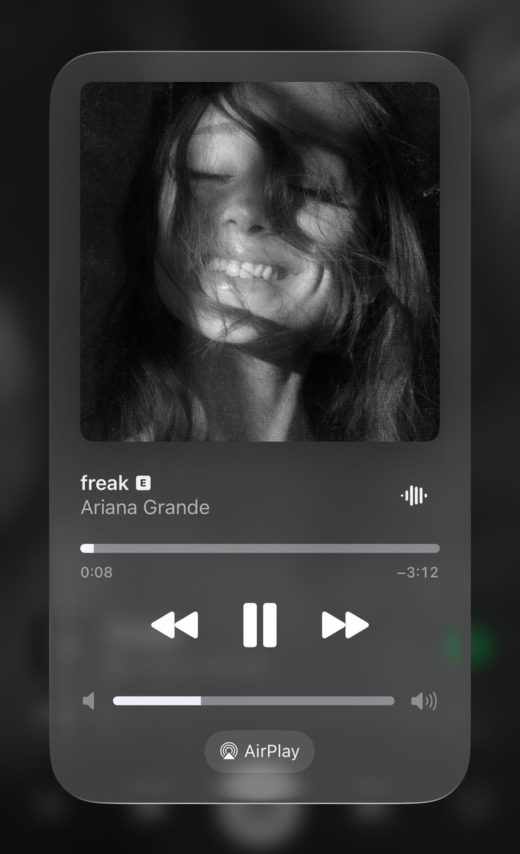xiaaa_y's tweet photo. This is for me, te amo toda mi vida Ari🩶 https://t.co/UMBWANN1DP