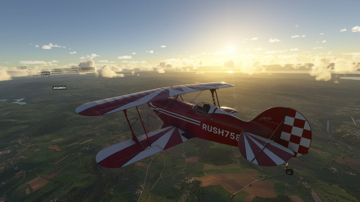 rush758's tweet photo. #MicrosoftFlightSimulator の合同フライトイベント、フライ・イン フライデー、今回はスイスへ。
しかし、プレイヤーが多すぎるのが原因か、しょっちゅうexeが落ちる。
それから再実行→他のプレイヤーと合流→落ちる→再実行、を何度も繰り返すことに。
まぁ、こんなときもある…。 https://t.co/l9T3w0xWa7