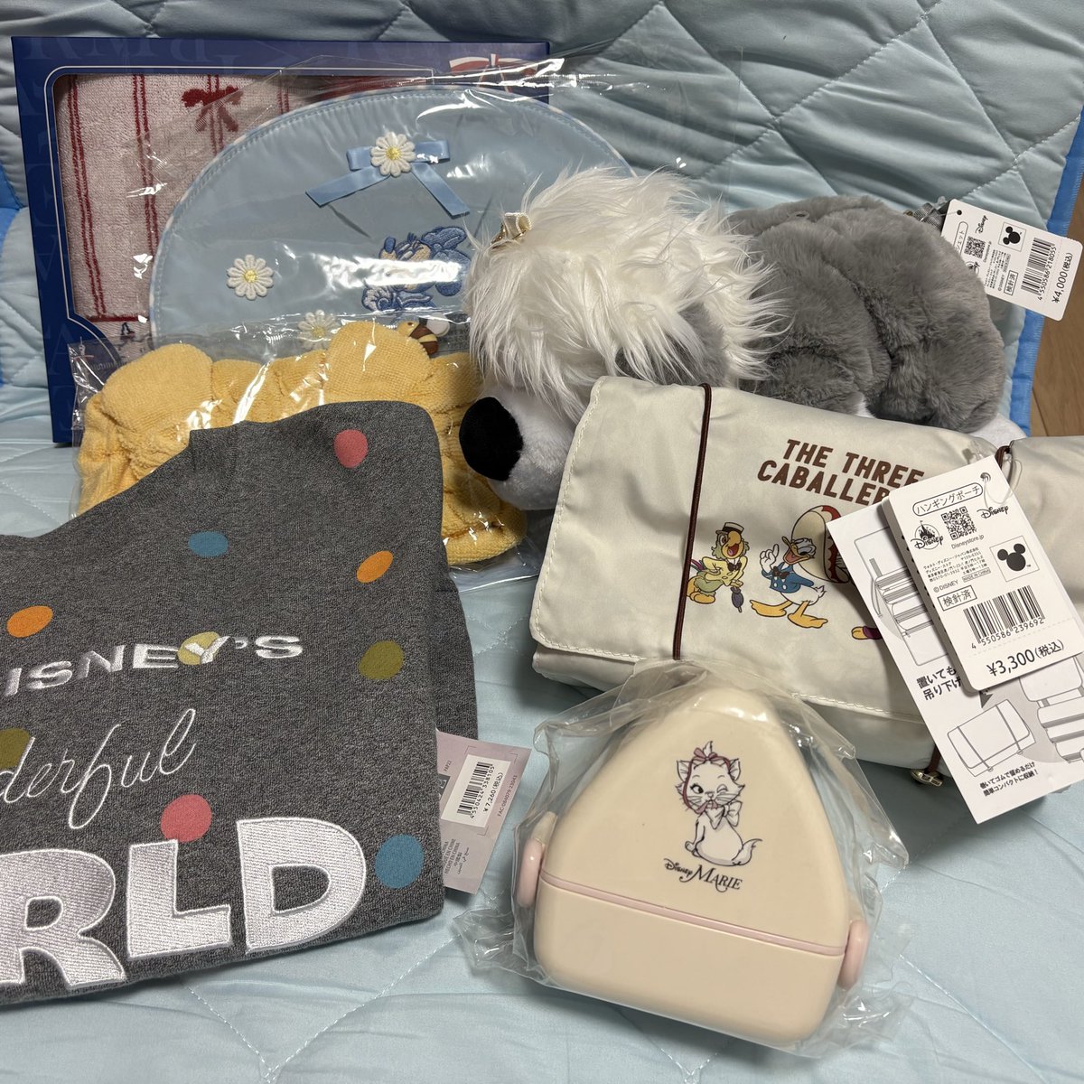YUNandCMIN's tweet photo. ディズニーストア夏祭りくじ

譲 マリーちゃんチュールスカート
求 過去くじのムーランドール
(差額お支払い又は他のグッズで調整)
orズートピアスピジャ、くじ代

固定ツイのものもトレード可能なものです。
スーツケースと三人の騎士はお譲り決まりましたので✕です。
都内、舞浜手渡し可能です。 https://t.co/76UM0TjXyM