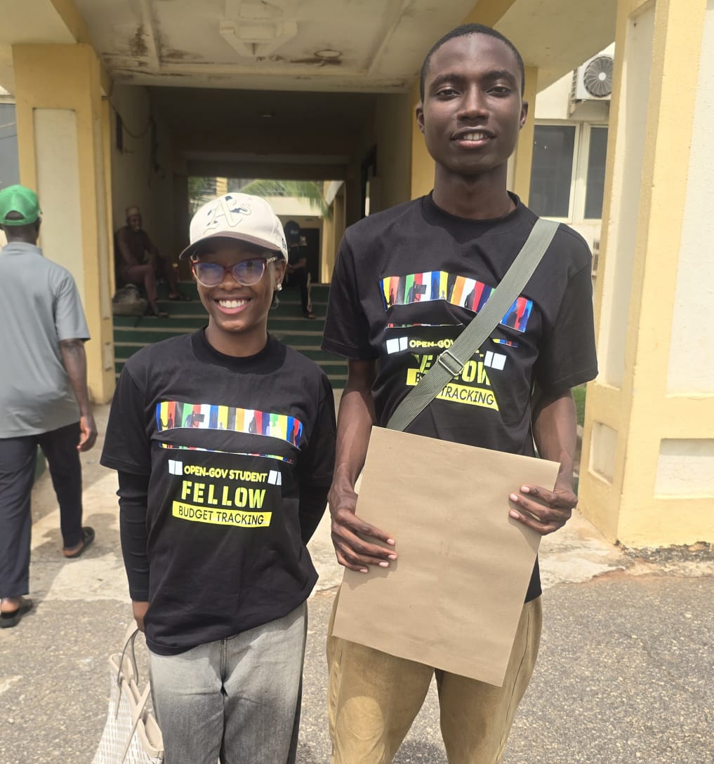 Jtaiye74's tweet photo. Transparency isn't given. It's claimed. 

Last week, fellows of the Students OpenGov Fellowship 2.0 submitted FOI letters to all 6 FCT Area Councils, asking for what should already be public: the approved budget.
@opengovpart @DEANinitiative https://t.co/EzH9T3pR80